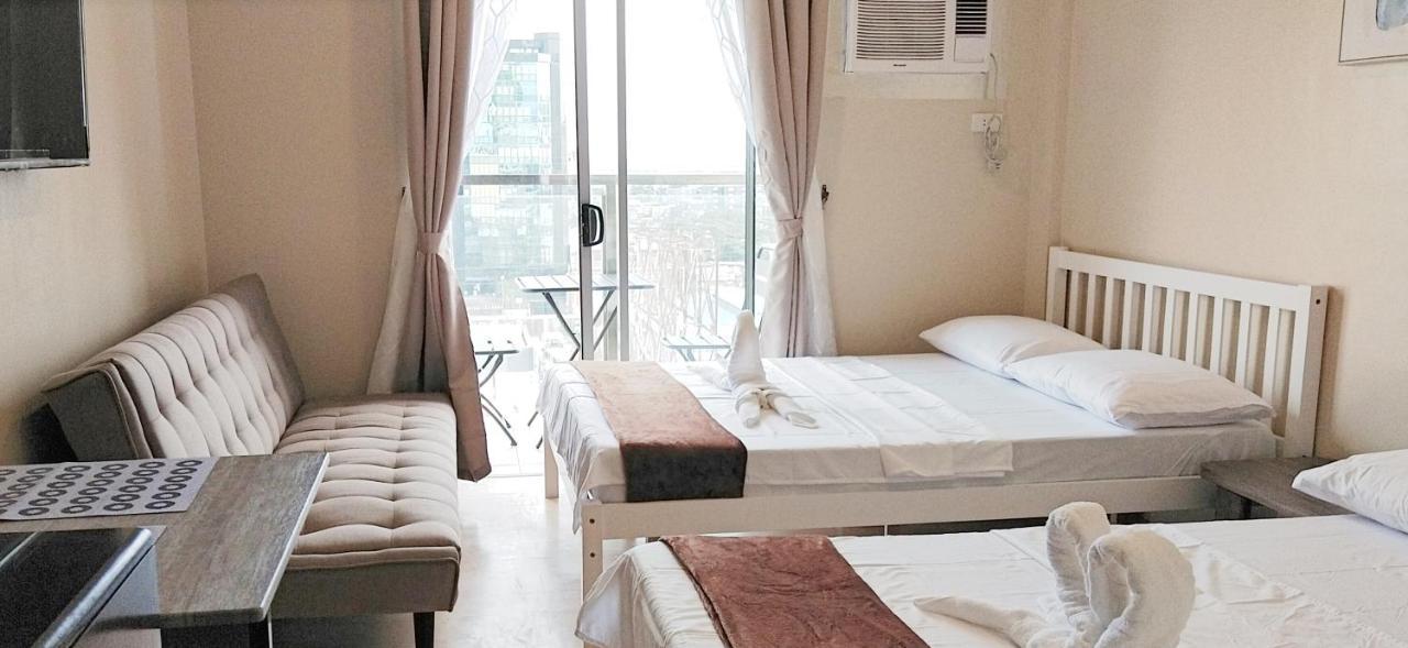 Sunvida Tower Stays Across Sm City Cebu Bagian luar foto